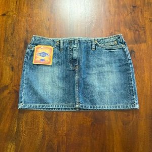 Earl Jeans Mini Jean Skirt Size Small NWT